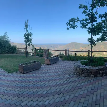 Tacchihousepanorama Willa Jerzu