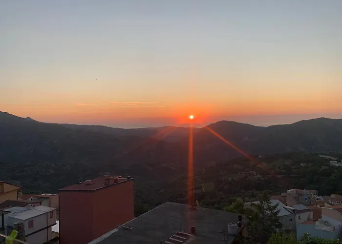 Tacchihousepanorama فيلة