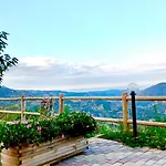 Villa Tacchihousepanorama