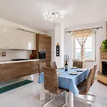 Tacchihousepanorama *